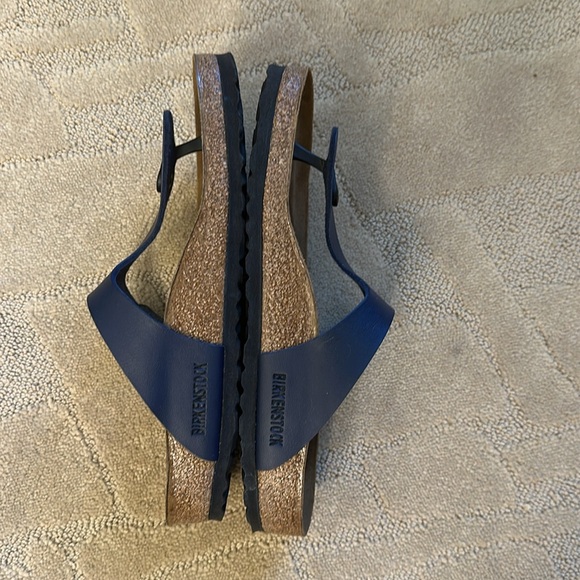 Birkenstock Gizeh Sandals - Picture 3 of 5